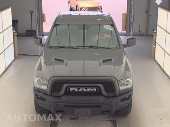 2022 Ram 1500 Classic Warlock Extended Cab Medium Bed - miniatura 2