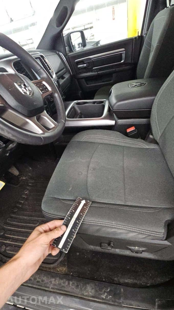 2022 Ram 1500 Classic Warlock Extended Cab Medium Bed - miniatura 22