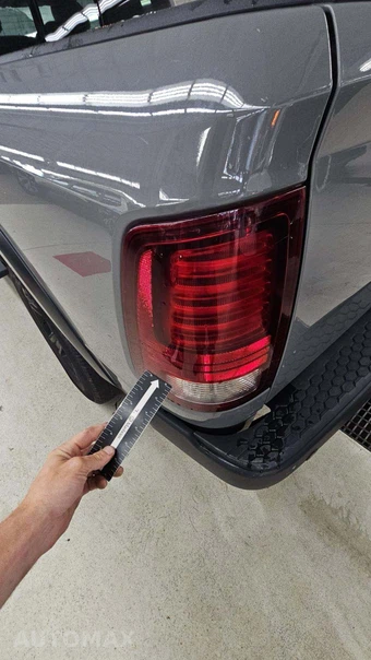 2022 Ram 1500 Classic Warlock Extended Cab Medium Bed - miniatura 24