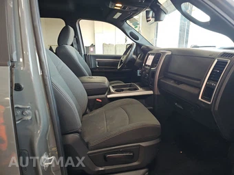 2022 Ram 1500 Classic Warlock Extended Cab Medium Bed - miniatura 8