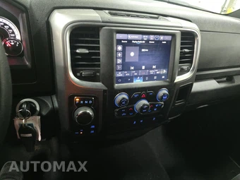2022 Ram 1500 Classic Warlock Extended Cab Medium Bed - miniatura 11