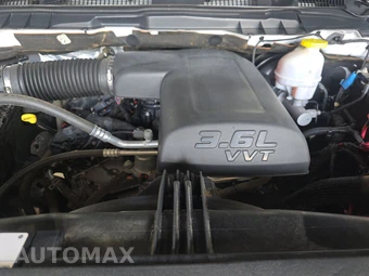 2022 Ram 1500 Classic Warlock Extended Cab Medium Bed - miniatura 15