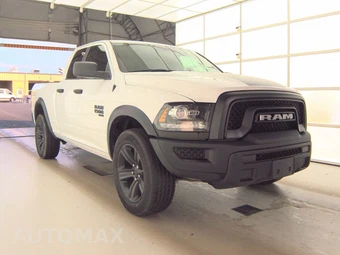 2022 Ram 1500 Classic Warlock Extended Cab Medium Bed - miniatura 3