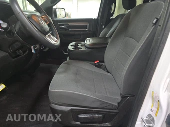 2022 Ram 1500 Classic Warlock Extended Cab Medium Bed - miniatura 7