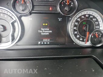 2022 Ram 1500 Classic Warlock Extended Cab Medium Bed - miniatura 12