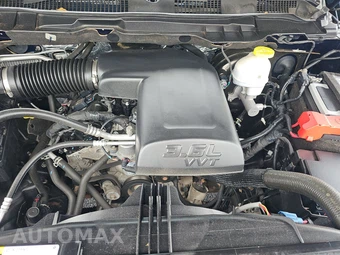 2022 Ram 1500 Classic Warlock Extended Cab Medium Bed - miniatura 15