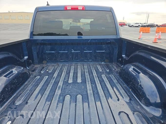 2022 Ram 1500 Classic Warlock Extended Cab Medium Bed - miniatura 16