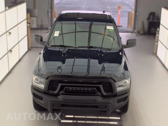 2022 Ram 1500 Classic Warlock Extended Cab Medium Bed - miniatura 2