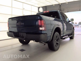 2022 Ram 1500 Classic Warlock Extended Cab Medium Bed - miniatura 4