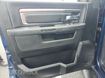 2022 Ram 1500 Classic Warlock Extended Cab Medium Bed - miniatura 9