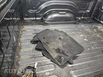 2022 Ram 1500 Classic Warlock Extended Cab Medium Bed - miniatura 16