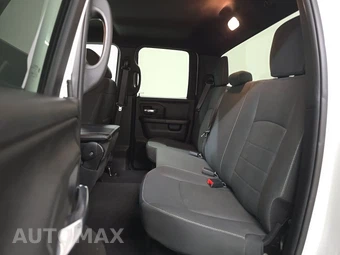 2022 Ram 1500 Classic Warlock Extended Cab Medium Bed - miniatura 13