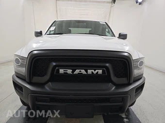 2022 Ram 1500 Classic Warlock Extended Cab Medium Bed - miniatura 2