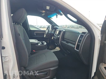 2022 Ram 1500 Classic Warlock Extended Cab Medium Bed - miniatura 14
