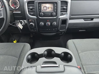 2022 Ram 1500 Classic Warlock Extended Cab Medium Bed - miniatura 11