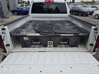 2022 Ram 1500 Classic Warlock Extended Cab Medium Bed - miniatura 16