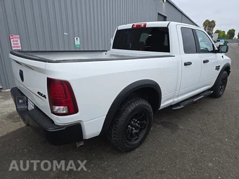 2022 Ram 1500 Classic Warlock Extended Cab Medium Bed - miniatura 4
