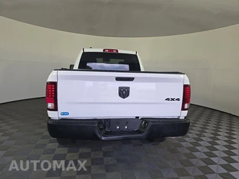 2022 Ram 1500 Classic Warlock Extended Cab Medium Bed - miniatura 5