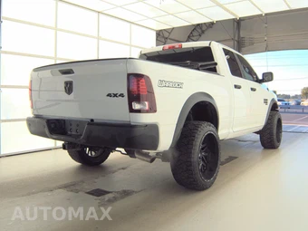2022 Ram 1500 Classic Warlock Extended Cab Medium Bed - miniatura 4