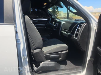 2022 Ram 1500 Classic Warlock Extended Cab Medium Bed – miniatura 8