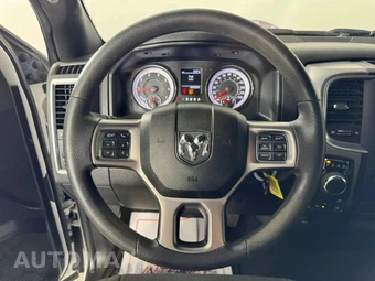 2022 Ram 1500 Classic Warlock Extended Cab Medium Bed - miniatura 13