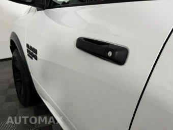 2022 Ram 1500 Classic Warlock Extended Cab Medium Bed - miniatura 22