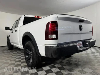 2022 Ram 1500 Classic Warlock Extended Cab Medium Bed - miniatura 24