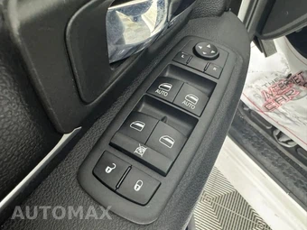2022 Ram 1500 Classic Warlock Extended Cab Medium Bed - miniatura 34