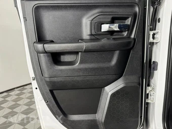 2022 Ram 1500 Classic Warlock Extended Cab Medium Bed - miniatura 36