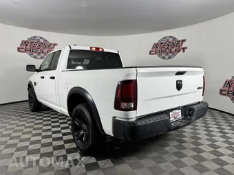 2022 Ram 1500 Classic Warlock Extended Cab Medium Bed - miniatura 5
