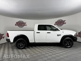 2022 Ram 1500 Classic Warlock Extended Cab Medium Bed - miniatura 8