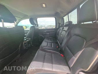 2022 Ram 1500 Laramie Crew Cab Medium Bed - miniatura 13