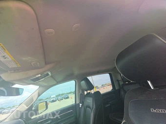 2022 Ram 1500 Laramie Crew Cab Medium Bed - miniatura 18