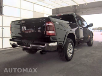 2022 Ram 1500 Laramie Crew Cab Medium Bed - miniatura 4