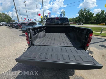 2022 Ram 1500 Laramie Crew Cab Medium Bed - miniatura 14