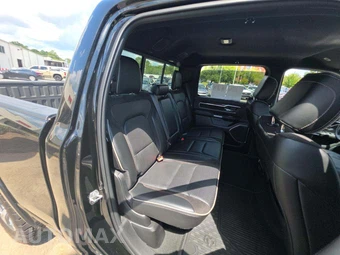2022 Ram 1500 Laramie Crew Cab Medium Bed - miniatura 16