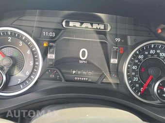 2022 Ram 1500 Laramie Crew Cab Medium Bed - miniatura 9