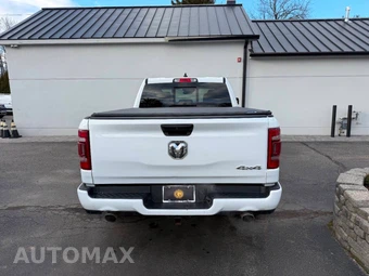 2022 Ram 1500 Laramie Crew Cab Medium Bed - miniatura 10