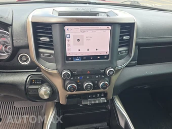 2022 Ram 1500 Laramie Crew Cab Short Bed - miniatura 11
