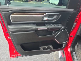 2022 Ram 1500 Laramie Crew Cab Short Bed - miniatura 9