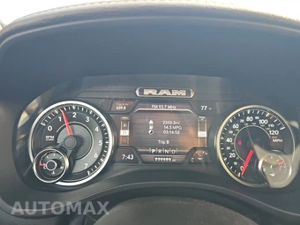 2022 Ram 1500 Laramie Crew Cab Short Bed - miniatura 12