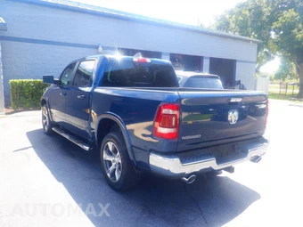 2022 Ram 1500 Laramie Crew Cab Short Bed - miniatura 17