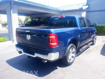 2022 Ram 1500 Laramie Crew Cab Short Bed - miniatura 19