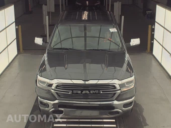 2022 Ram 1500 Laramie Crew Cab Short Bed - miniatura 2