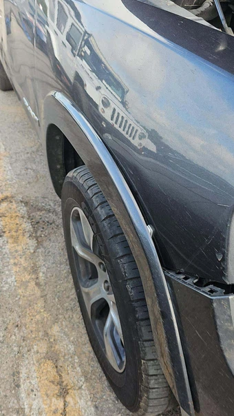 2022 Ram 1500 Laramie Crew Cab Short Bed - miniatura 33