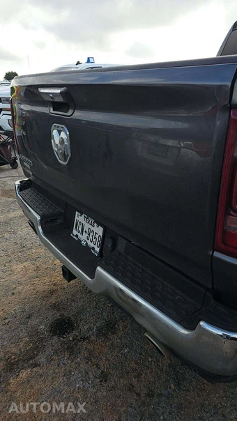2022 Ram 1500 Laramie Crew Cab Short Bed - miniatura 35