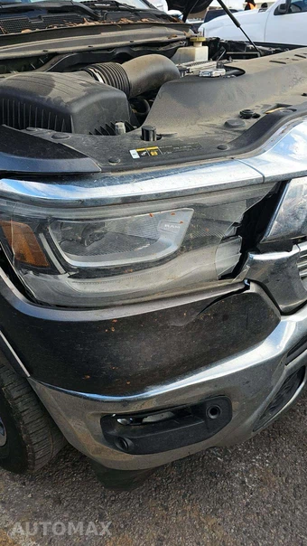 2022 Ram 1500 Laramie Crew Cab Short Bed - miniatura 42