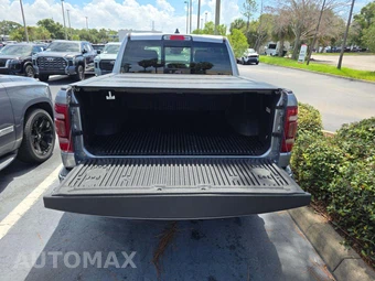2022 Ram 1500 Laramie Crew Cab Short Bed - miniatura 14