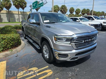 2022 Ram 1500 Laramie Crew Cab Short Bed - miniatura 4