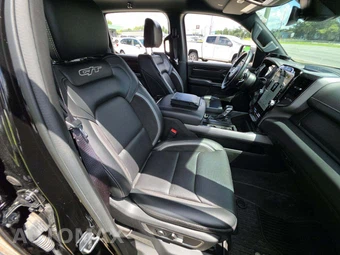 2022 Ram 1500 Laramie Crew Cab Short Bed - miniatura 18